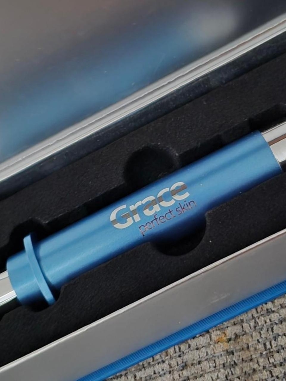 Grace Blue Non-Surgical Lifting Innovation Skincare Box